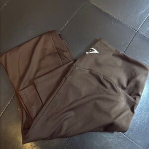 Gym shark brown leggings